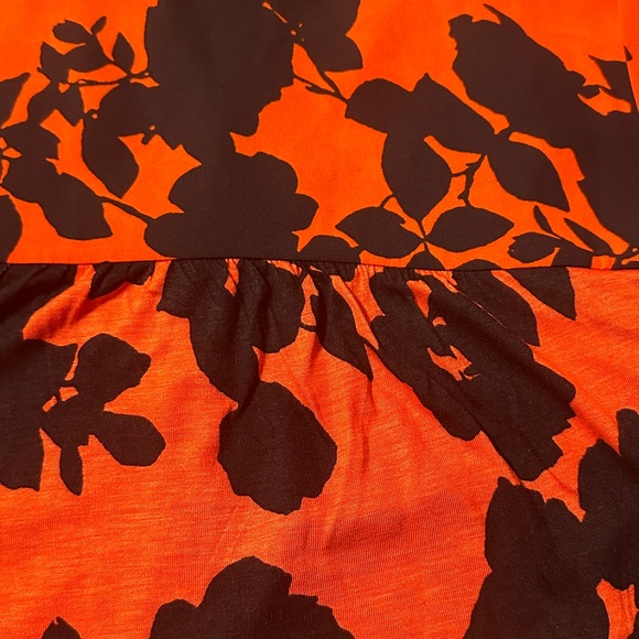 LOFT Sleeveless Top - Picture 4 of 6